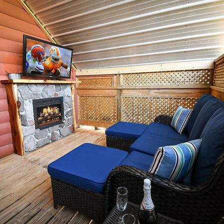 Snuggle Inn Гатлинбург Номер фото